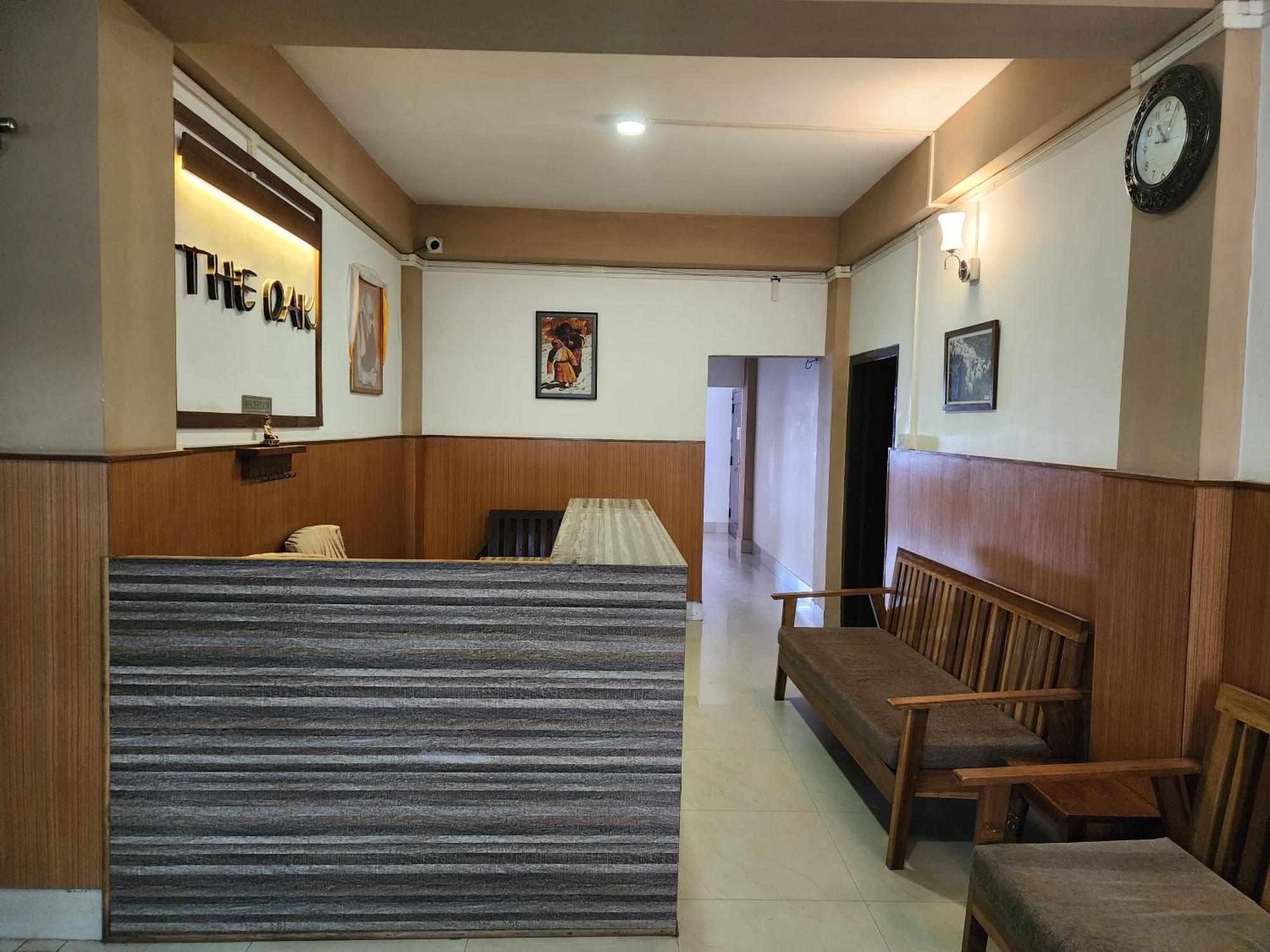 Hotel The Oak Tawang Exterior foto
